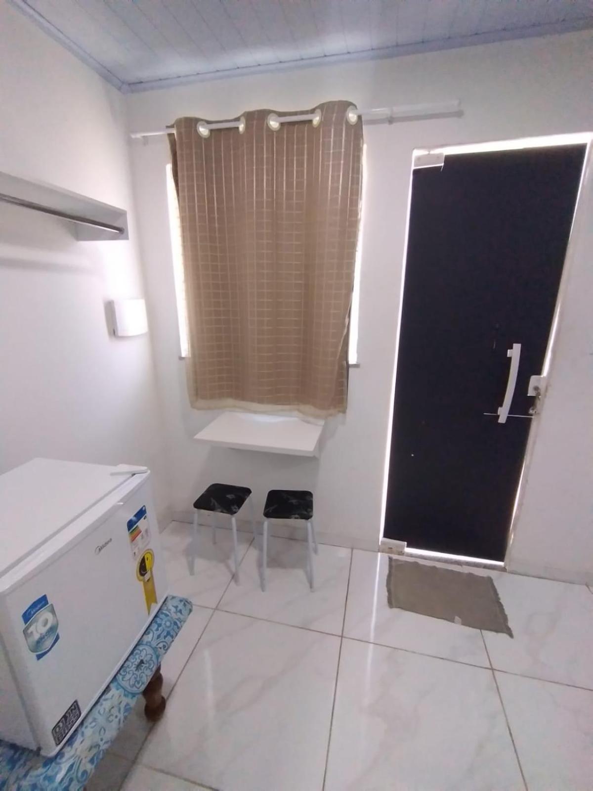 Suites Para Casais Na Praca Oswaldo Cruz Cabo Frio Exteriör bild