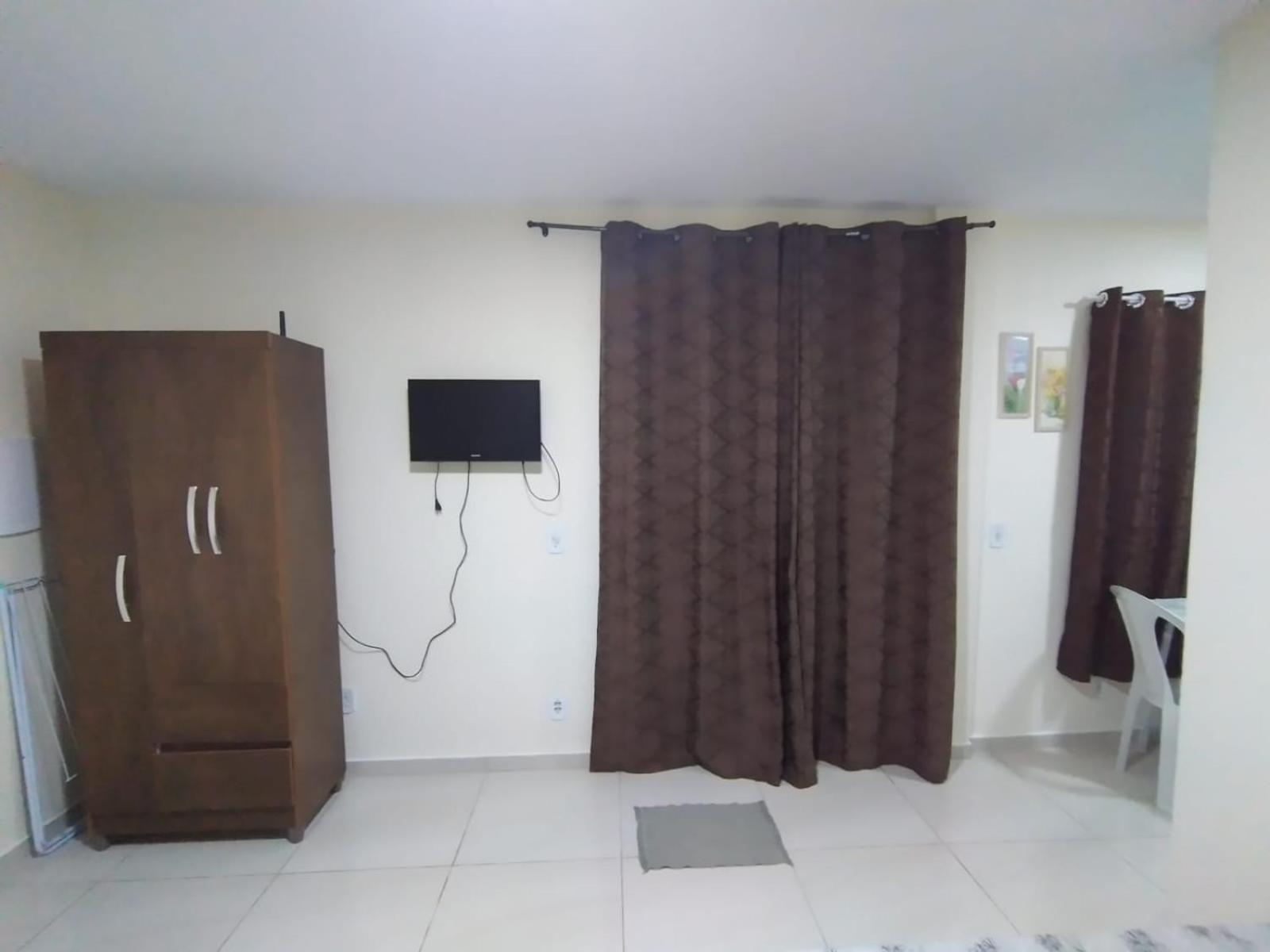 Suites Para Casais Na Praca Oswaldo Cruz Cabo Frio Exteriör bild